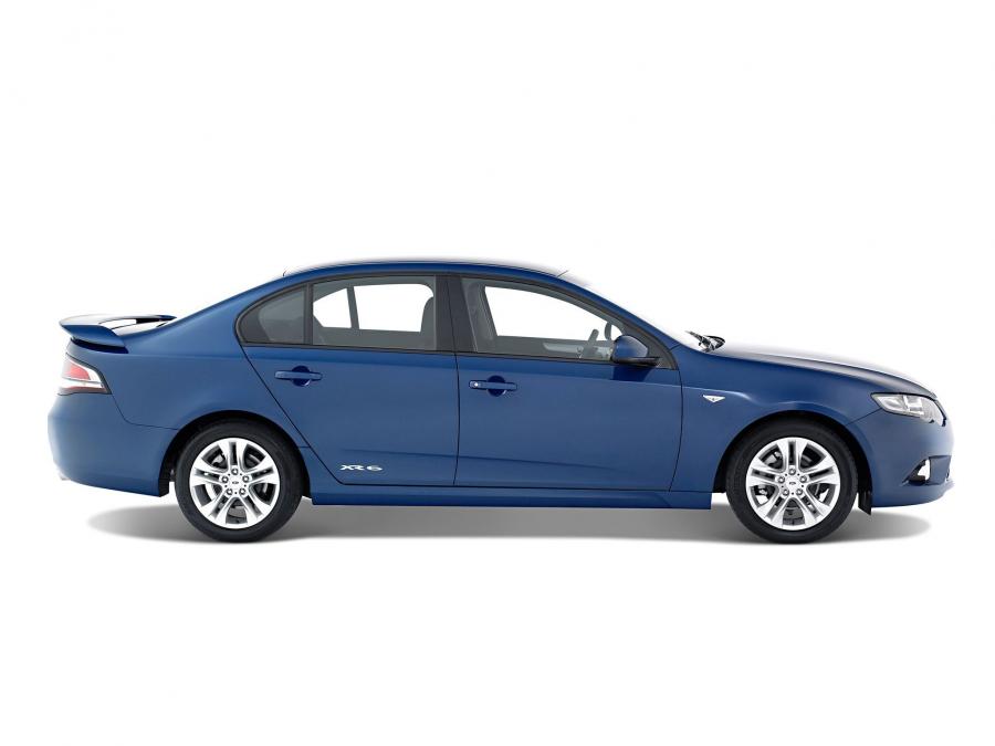  Ford Falcon XR6 2008 года  (фото 10 из 16)